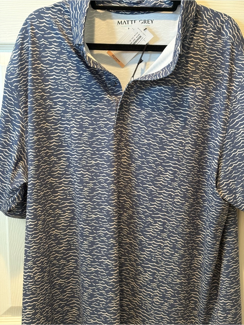 Matte Grey Men's Wave-Print Polo Shirt in Blue